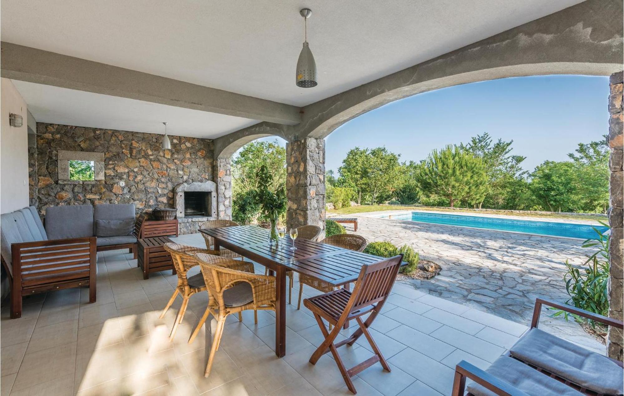 Nice Home In Zgaljici With Outdoor Swimming Pool Skrbcici Экстерьер фото