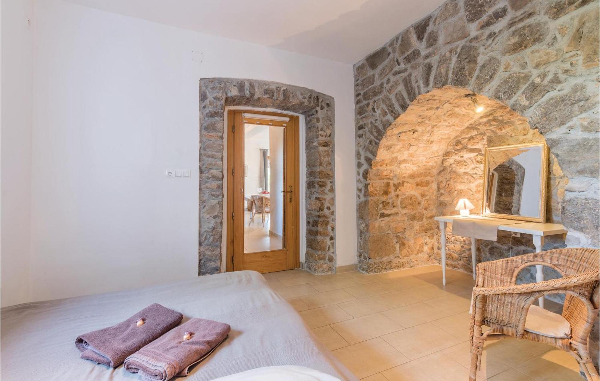 Nice Home In Zgaljici With Outdoor Swimming Pool Skrbcici Экстерьер фото
